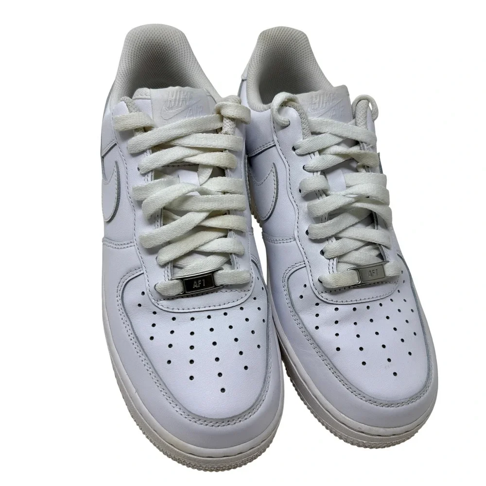 Nike Air Force 1 '07 Women's 9.5 White Low Top Sneakers DD8959-100